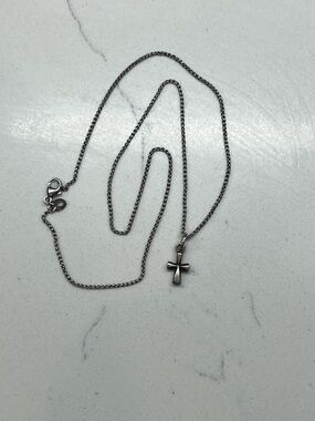 James Avery Silver Cross Pendant Necklace